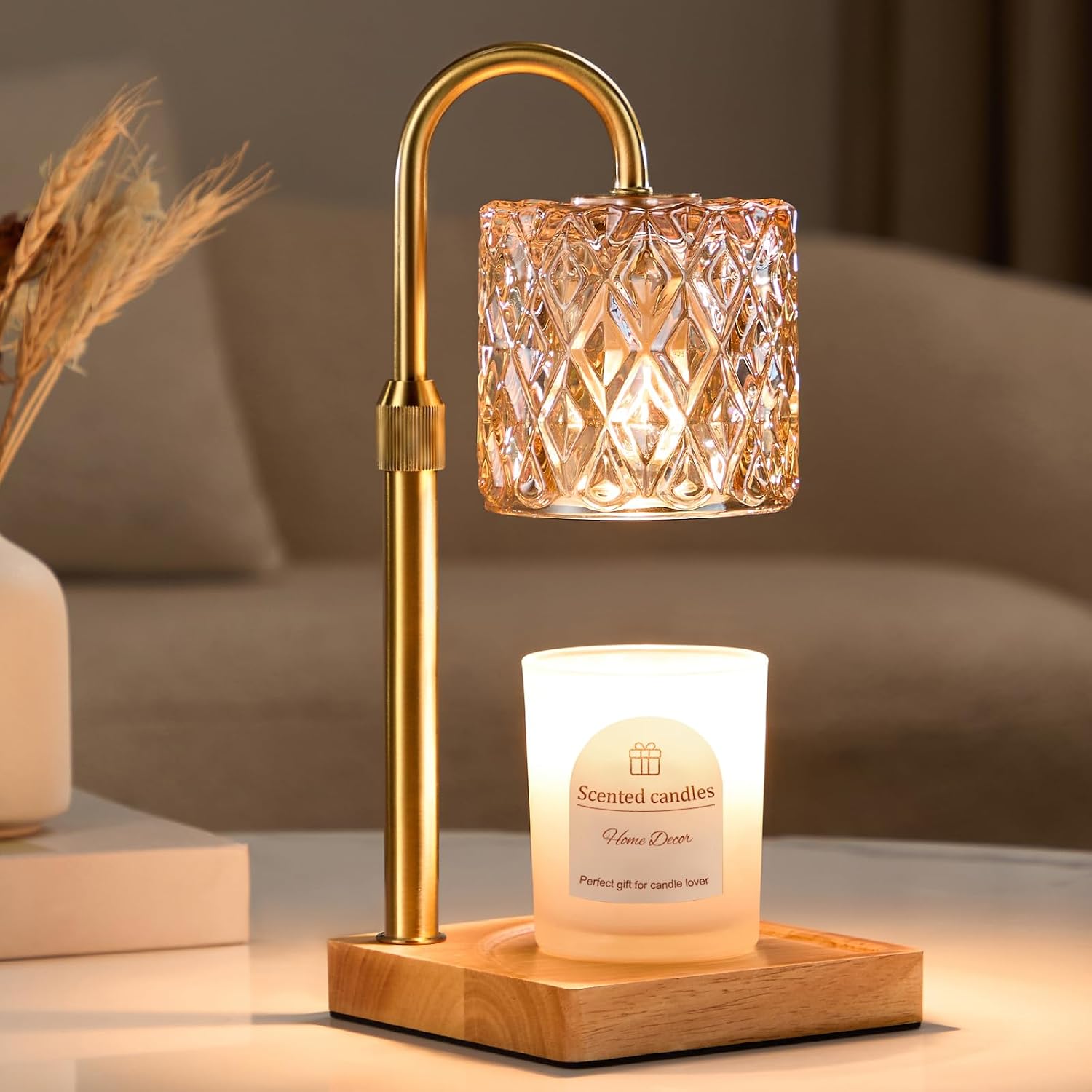 Hong-in vintage candle warmer lamp with wooden base and golden pole